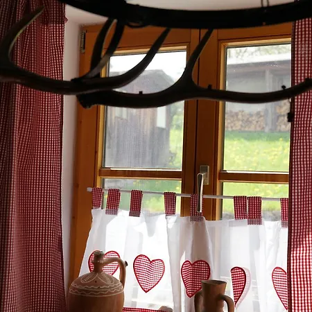 Alpenrose Apartment *